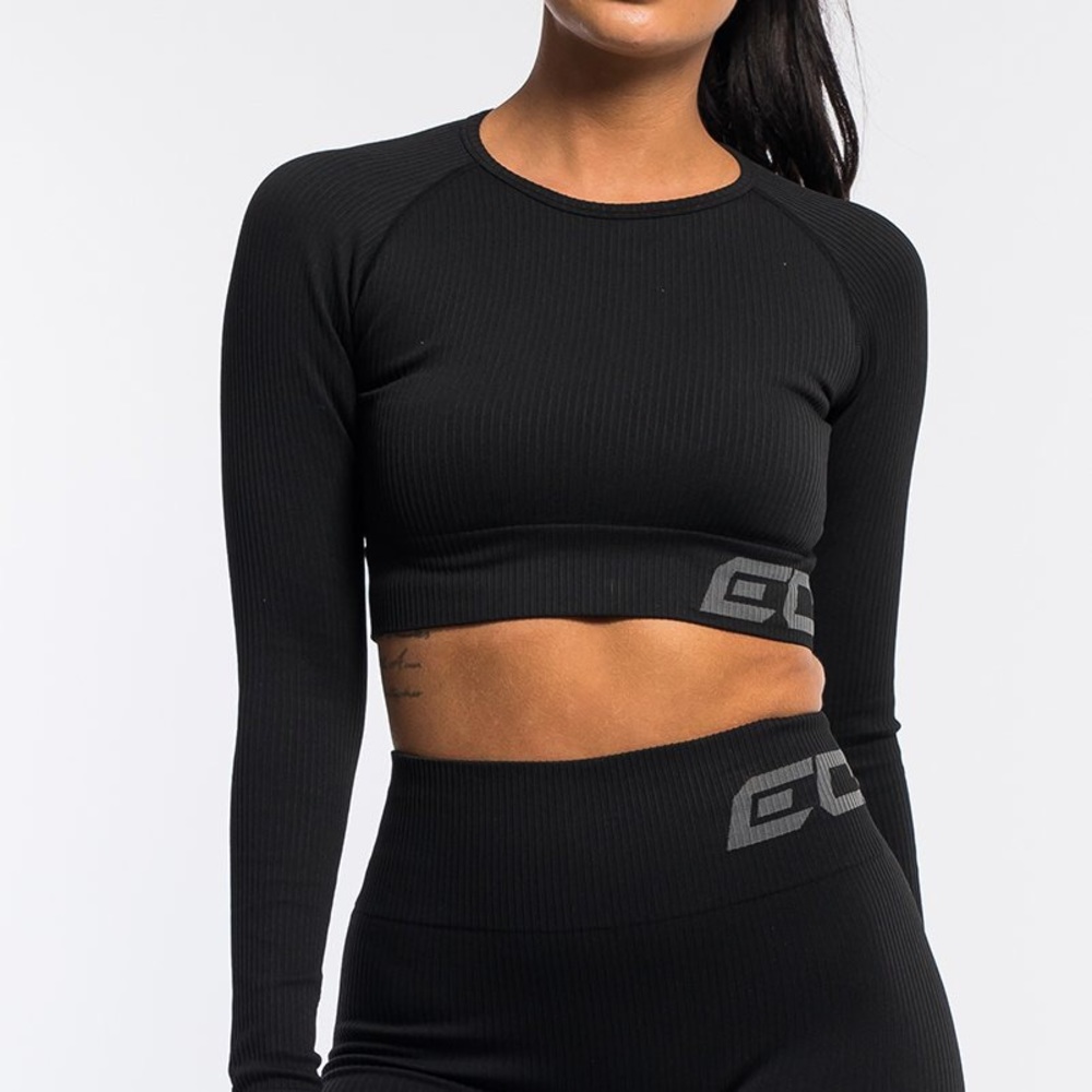 Echt Apparel Crop Top Long Sleeve